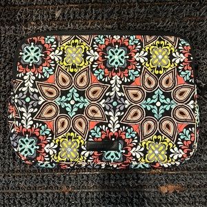 Vera Bradley laptop sleeve case 10x13 excellent condition